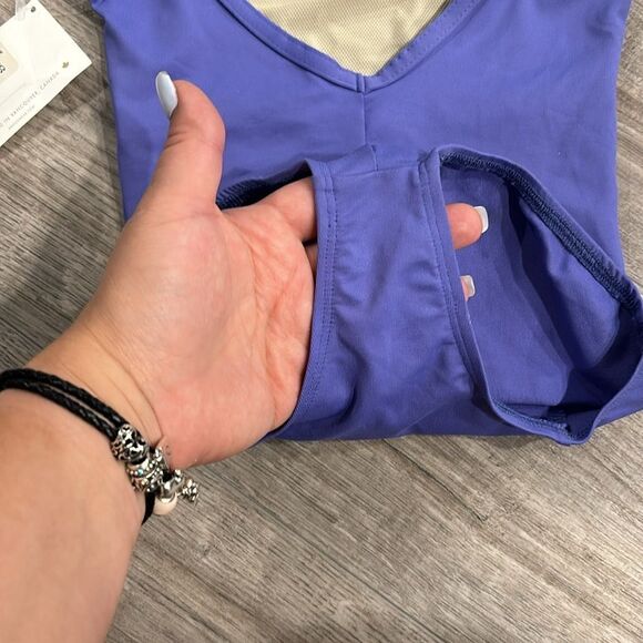 AINSLIEWEAR child large NEW WITH TAGS - Picture 7 of 8